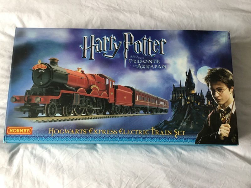 harry potter hornby train set